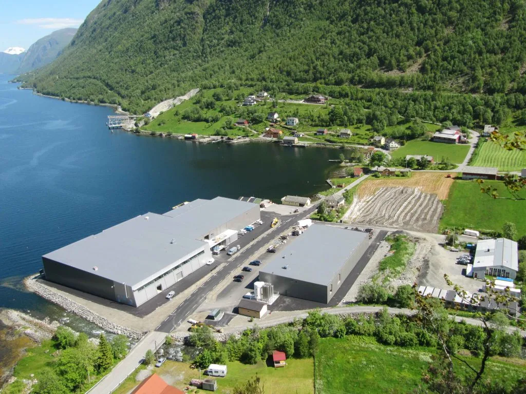 MOWI stensvik land-based RAS facility Pure salmon