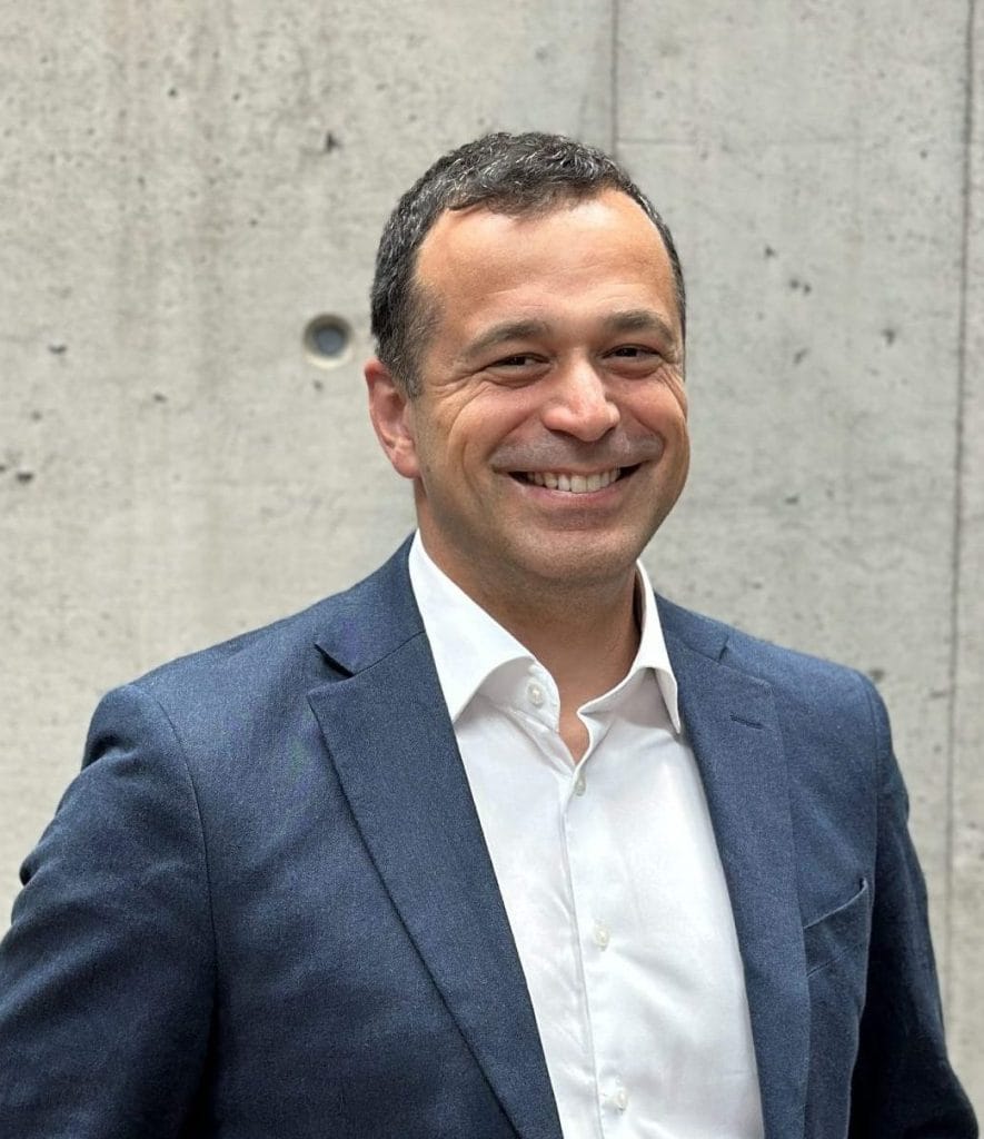 Ajdin Rizvic Rizvo Finance Director